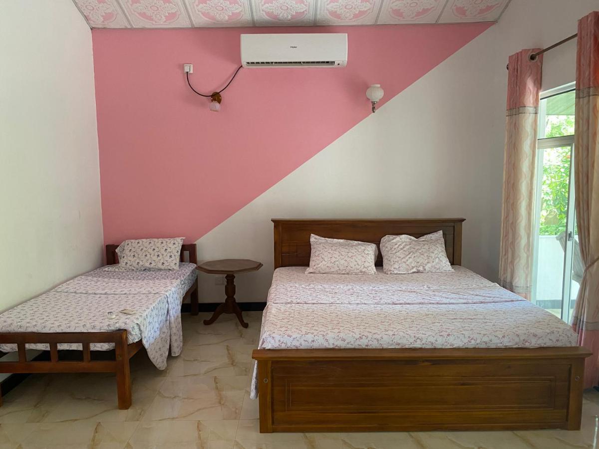 Island Breeze Inn Nilaveli Exterior foto